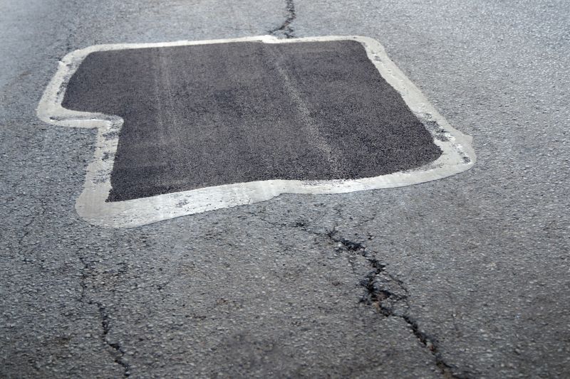 Driveway Asphalt Repair in Los Angeles, CA