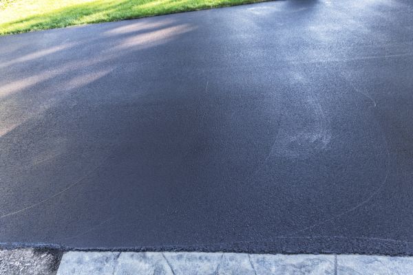 Asphalt Driveway Renewal - Asphalt Driveway Renewal Brentwood, Tennessee