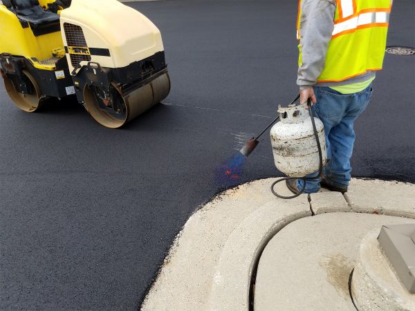Asphalt Finishing
