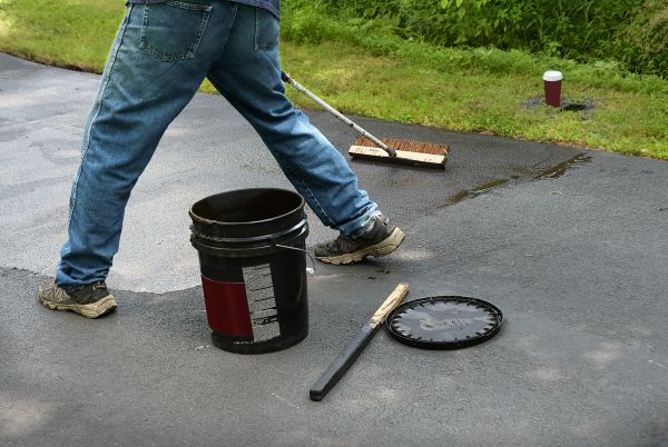 Asphalt Crack Filling